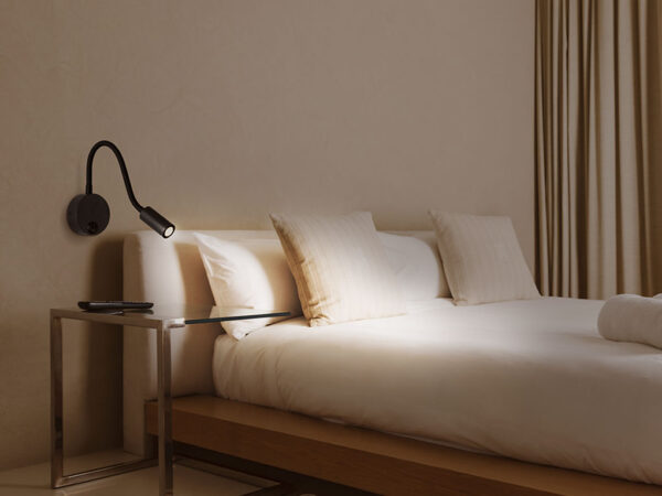 EU - צמוד קיר מתכוונן סדרת POINTER זרוע גמישה לחצן הפעלה 3000K 3W